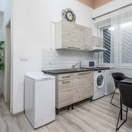 New Central And Convenient Βουδαπέστη Εξωτερικό φωτογραφία