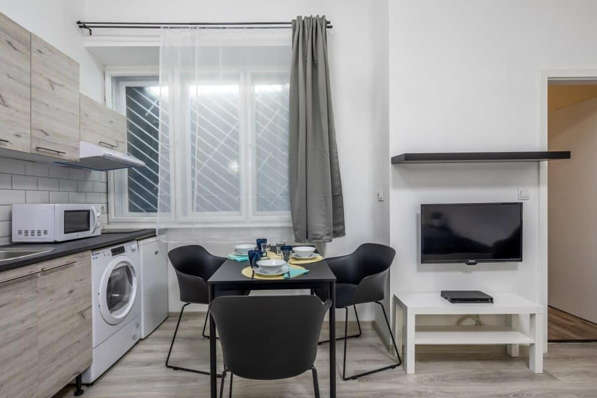 New Central And Convenient Βουδαπέστη Εξωτερικό φωτογραφία